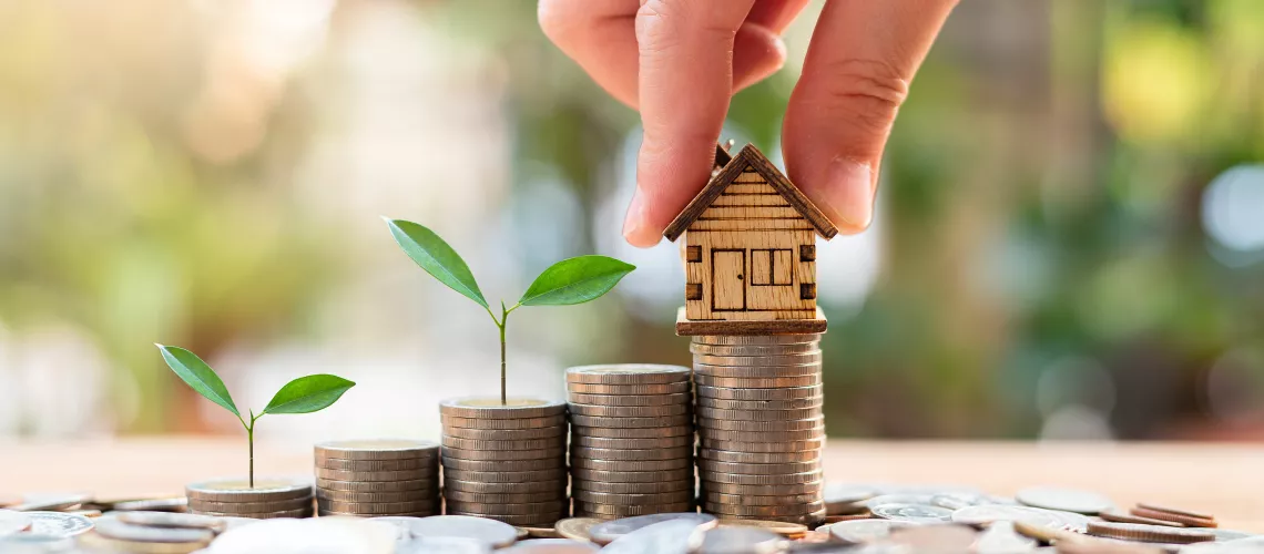 Faut-il mettre son argent dans la pierre ? Les avantages et les inconvénients de l’investissement immobilier